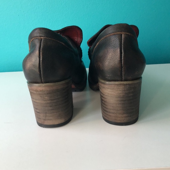 Freebird by Steven Bristol Black Distressed Leather Loafer Shoes. NWT. - Picture 6 of 11